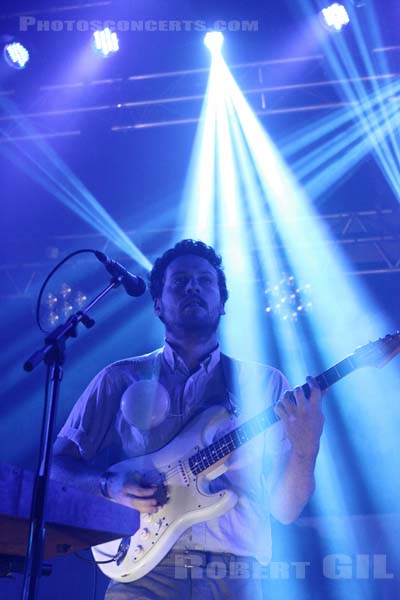 METRONOMY - 2011-09-11 - PARIS - Parc de Bagatelle - 